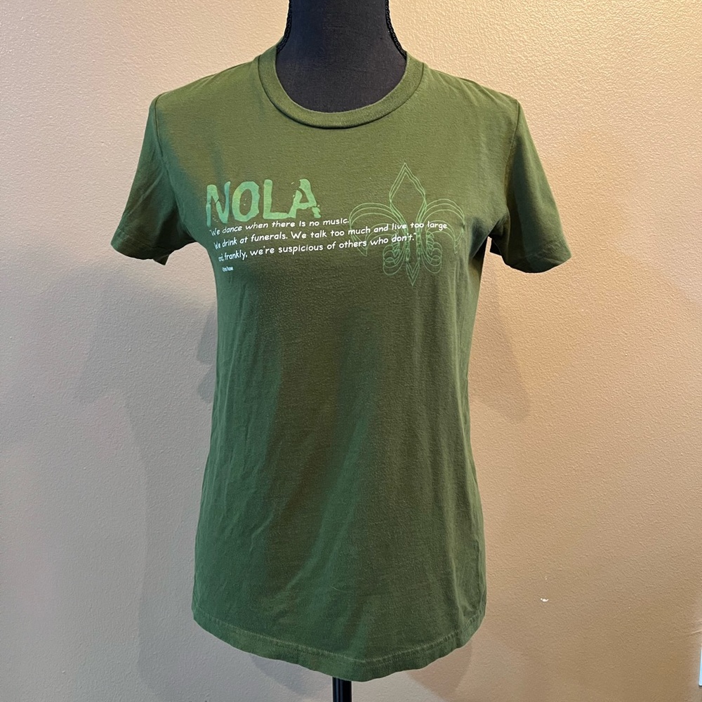Fitted Green Short Sleeve Tee